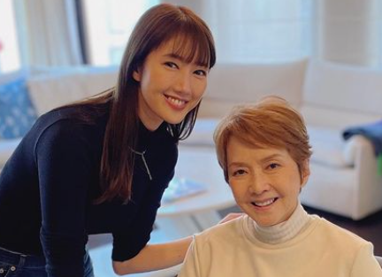 多岐川華子の再婚相手の夫は誰？元旦那は仁科克基！結婚式や結婚指輪についても